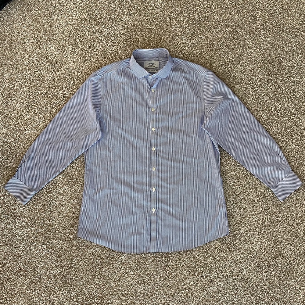 Charles Tyrwhitt Blue non iron button down shirt
